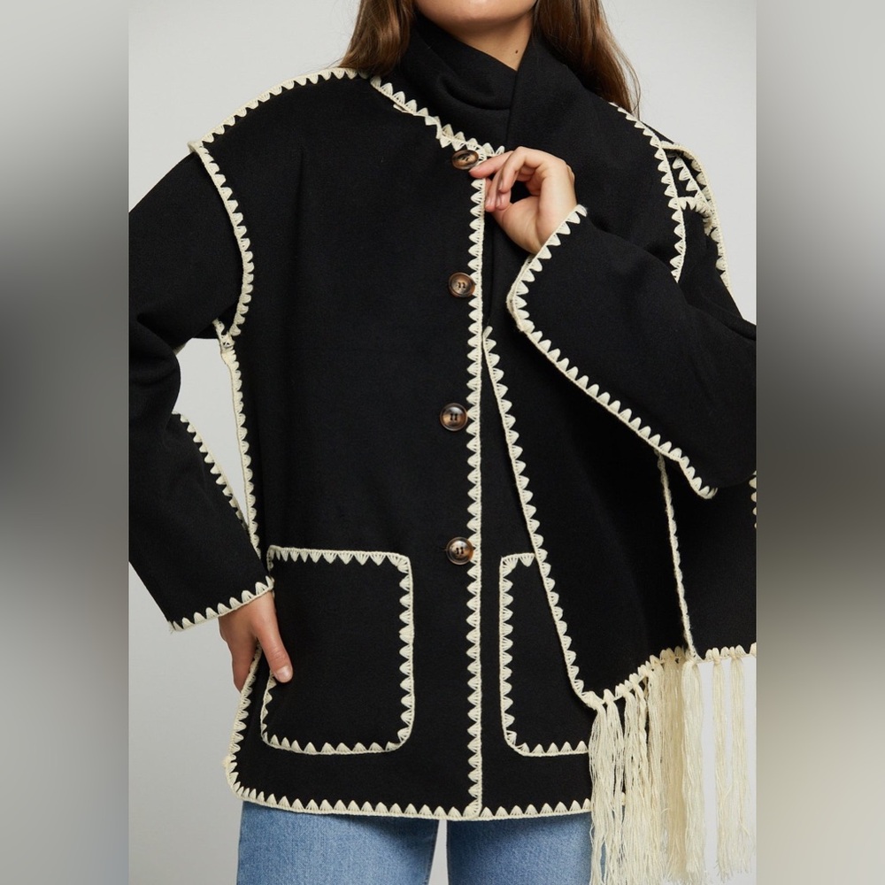 Cocoblue New York Jacket with Detachable Scarf and White Piping Black Size L NWT